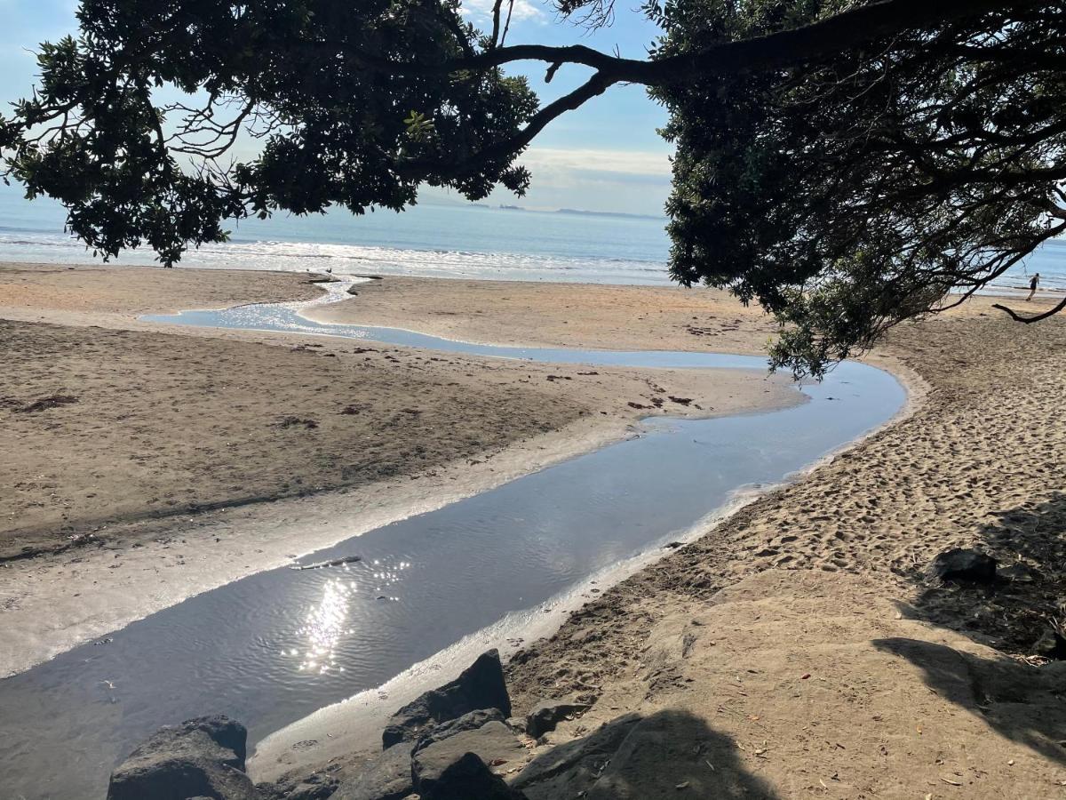 Whitby Studio - Mairangi Bay Beach Auckland Exterior foto
